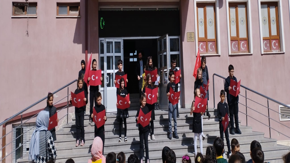 12 Mart İstiklal Marşı'nın Kabulü ve M. Akif Ersoy'u Anma programı düzenlendi