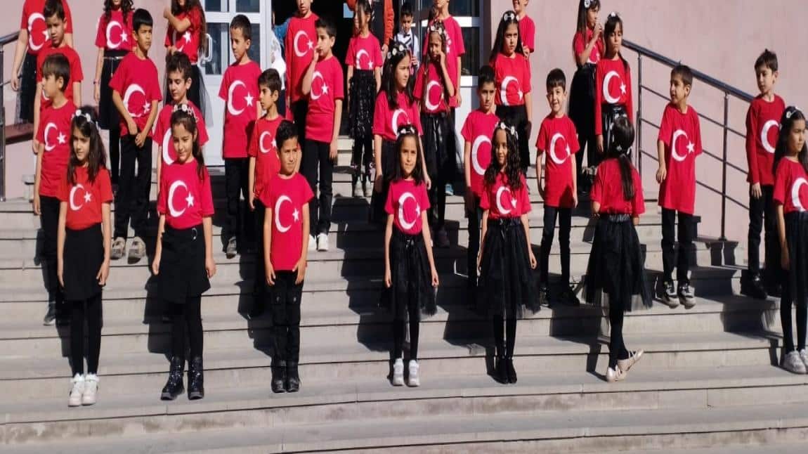 29 Ekim Cumhuriyet Bayramı Kutlandı